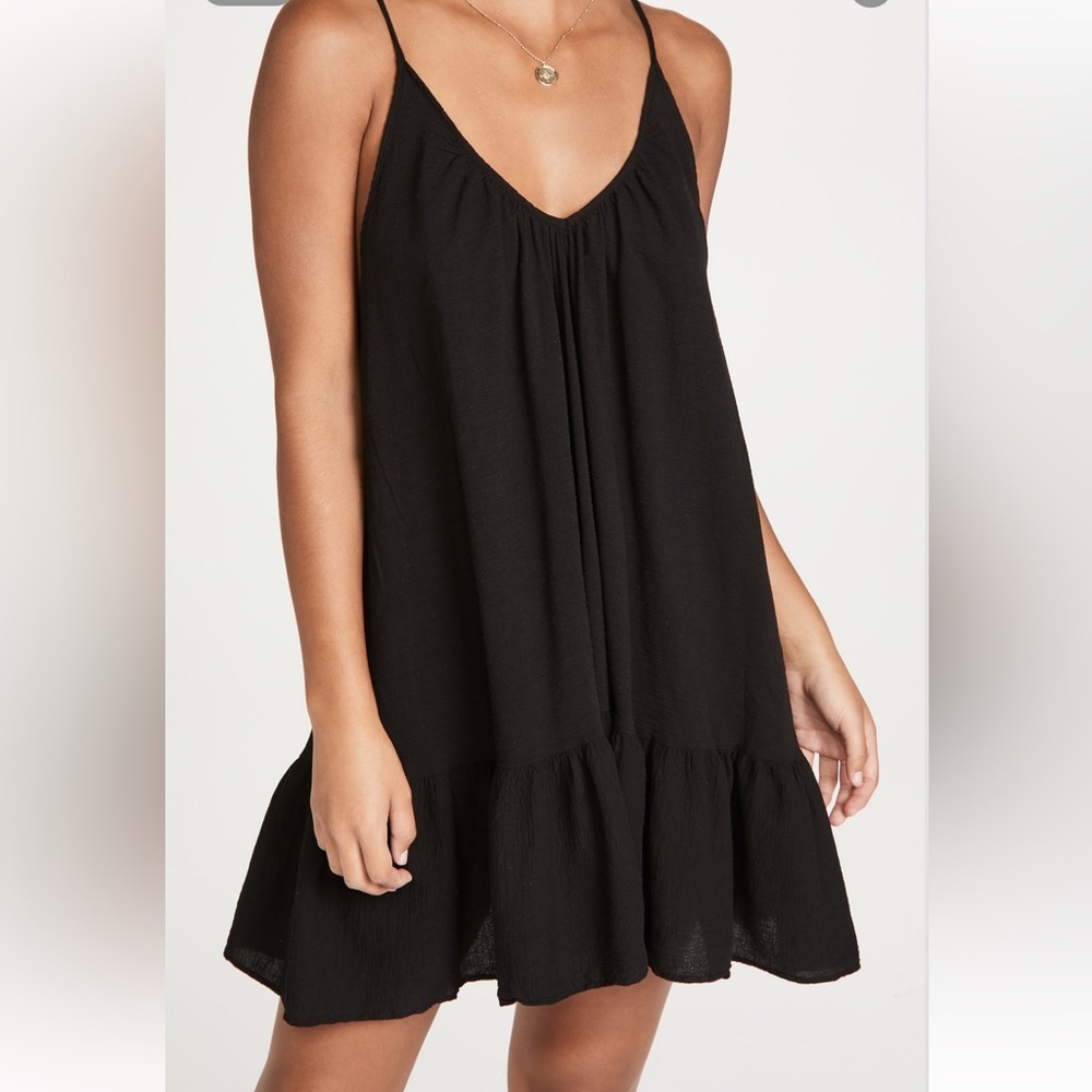 Elegant Black Sleeveless Dress
